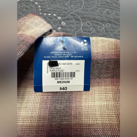 Arizona Men’s Purple Plaid Button Down Flannel Shirt NWT Size Medium - Picture 2 of 9